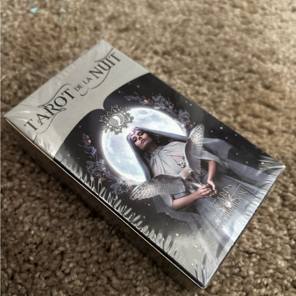Tarot de la Nuit Card Deck